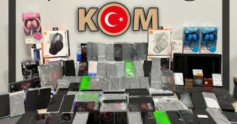 Kocaeli'de 115 gümrük kaçağı cep telefonu ele geçirildi