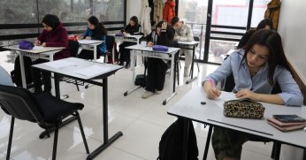 Gençler, Çınar Akademi ile geleceğe hazırlanıyor