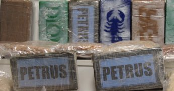 Akrep logolu paketlerdeki 109 kilo uyuşturucu böyle ele geçirildi