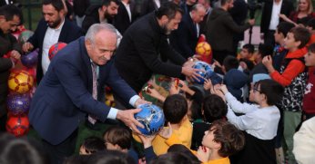 Çocuklar ve gençler için 24 yeni tesis