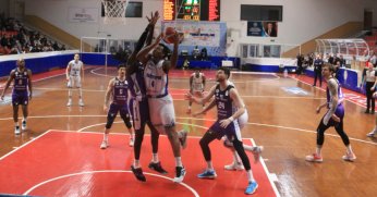 TBL: Kocaeli BŞB Kağıtspor: 57 - Sigortam Net: 81