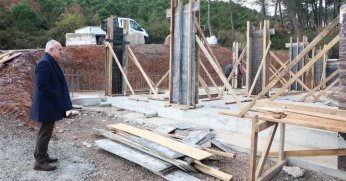 Derince'de kedi ve köpek mamalarını artık belediye üretecek