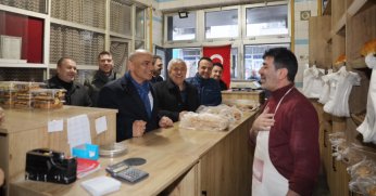 Başkan Söğüt, startı Yeniyalı’dan verdi