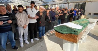 Okulda öldürülen baba son yolculuğuna uğurlandı