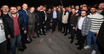 MODİFİYE ARAÇ TUTKUNLARI İZMİT’TE BULUŞTU