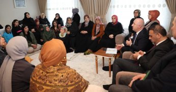 Darıca’da kadınlar ürettiğini satabiliyor