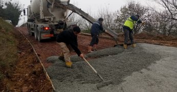  Kartepe’de 2 bin 150 metrelik yolda çalışma
