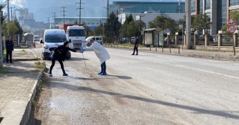 Hafif ticari aracın çarptığı gece bekçisi 1 haftalık yaşam mücadelesini kaybetti