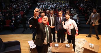 Türkiye Yüzyılı yürüyüşümüz emin adımlarla devam ediyor