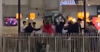 AVM'de Yumruklu Kavga