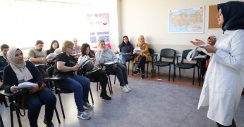 Kocaeli'deki yabancıların ailesi; KO-MEK