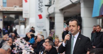 Büyükakın ve Tutuş'tan Belsa sokağında esnaf buluşması