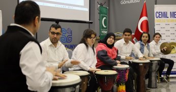 Özel çocuklarımızdan Yeşilay’a engelsiz nağmeler