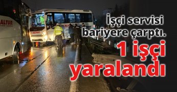 Yağmur sebebiyle kayganlaşan yolda işçi servisi bariyere çarptı: 1 yaralı