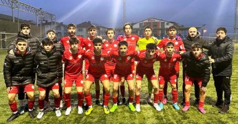 U18 FUTBOL TAKIMI ELEMELERE GİTMEYİ GARANTİLEDİ