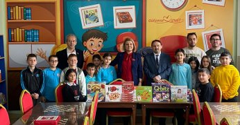 Tavşantepe İlkokulu'na akıl ve zeka oyunları sınıfı kazandırıldı