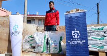 Büyükşehir’den çiftçilere % 50 hibeli gübre desteği