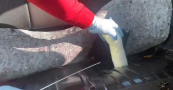 Otomobilin yakıt tankından 17 kilo eroin çıktı