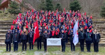 ÂLÂ MEKÂN İZCİLERİNDEN 