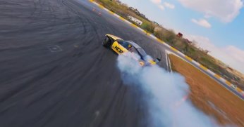 Dirft pilotları tozu dumana kattı