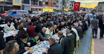 Kocaeli Erzurumlular Derneği’nin İftarına Yoğun Katılım Oldu