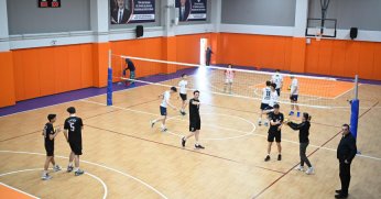 KARTEPE’NİN GENÇLERİNE “ÇİÇEK GİBİ” SALON