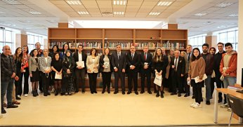 Kütüphane Haftası'nda Ödüller Sahiplerini Buldu