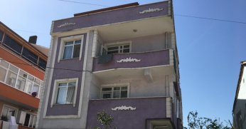 3. kattan düşen çocuk ağır yaralandı