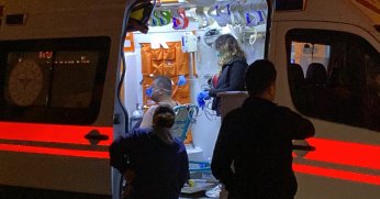 Şarjlı süpürge patladı, evde mahsur kalan şahsı itfaiye kurtardı