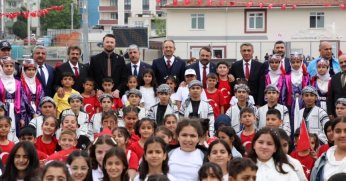 Dilovası’nda 23 Nisan törenle kutlandı