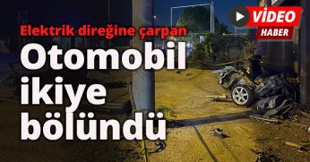 Elektrik direğine çarpan otomobil ikiye bölündü: 