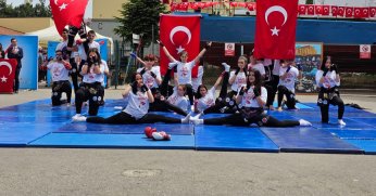 19 MAYIS GÖLCÜK’TE COŞKU İLE KUTLANDI