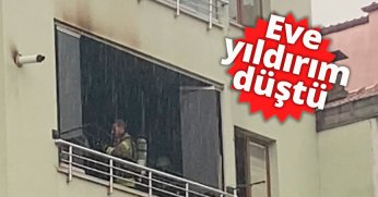 Eve yıldırım düştü