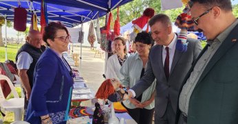 BAHAR ŞENLİĞİ KAVAKLI SAHİLİ AMFİ'DE BAŞLADI