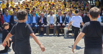 GÖLCÜKLÜ ÖĞRENCİLER TÜRKÇE’NİN ZENGİNLİKLERİNİ ORTAYA KOYDULAR