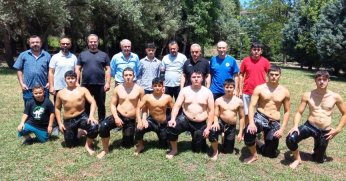 Körfezli güreşçiler Kırkpınar’a hazırlanıyor