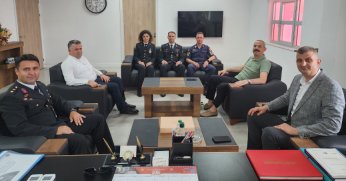 BAŞKAN SEZER’DEN JANDARMA’YA ANLAMLI ZİYARET