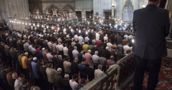 Kocaeli’de Bayram Namazı Saati Belli Oldu 