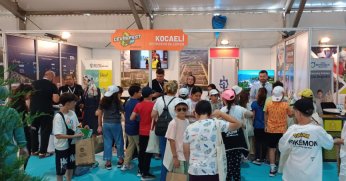 Dip çamuru temizliği ÇEVREFEST’e damga vurdu