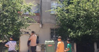 Çocukların gözü önünde eşini bıçaklayarak kurşunlayan koca tutuklandı