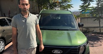 Sıfır diye aldığı 2 araç da hasarlı çıktı