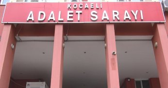 Annesini rahatsız ettiği iddiasıyla 61 yaşındaki adamı öldürdüler, cezaları belli oldu