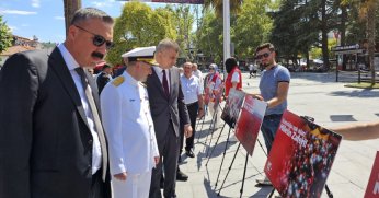 GÖLCÜK’TE 15 TEMMUZ ANMA TÖRENLERİ ŞEHİTLİKTE DUALAR İLE BAŞLADI