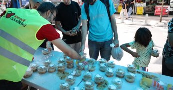 Aşure dağıtımı başladı