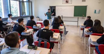 MEB öğretmenlerle ilgili kritik gelişmeyi duyurdu!