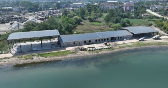 Başiskele Su Sporları Merkezi’nde çatı imalatı tamam