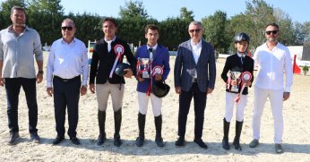 2 yılda 17 bin çocuğa ücretsiz at biniş eğitimleri verildi