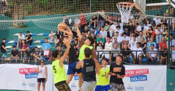 DEĞİRMENDERE SAHİLİNİ BU KEZ SOKAK BASKETBOLU HEYECANI SARACAK