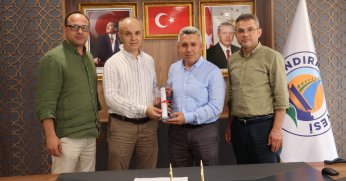 Akdurak Mahallesinde Tapu Dağıtımına Başlandı