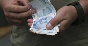 Borçlu Belediyelere İcra Geliyor